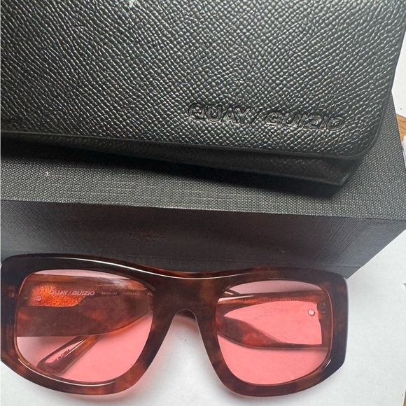 Quay Uniform  Australia Tortoise and Pink Sunglasses main image 9
